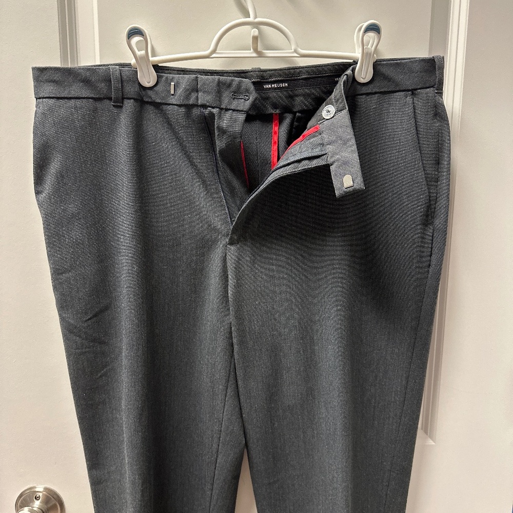 Van Heusen dress pants gray size 36w 34l